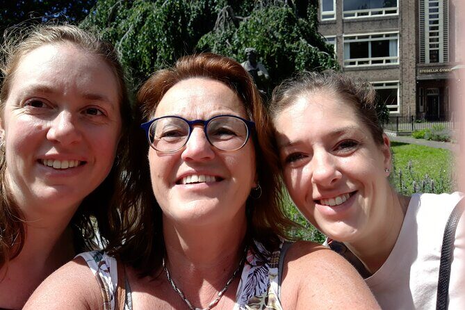 e-Scavenger hunt Schiedam: Explore the city at your own pace - Schiedam’s e-Scavenger Hunt: a city walk with built-in reasons to stop