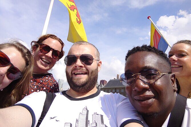 e-Scavenger hunt Schiedam: Explore the city at your own pace - Stop 1: Schiedam windmills—six giants from the days of grain and gin