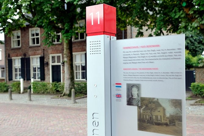 Eindhoven: E-Fatbike Tour In The Footsteps of Vincent van Gogh - E-Fatbike Prep: Instruction, Battery, and Following Along