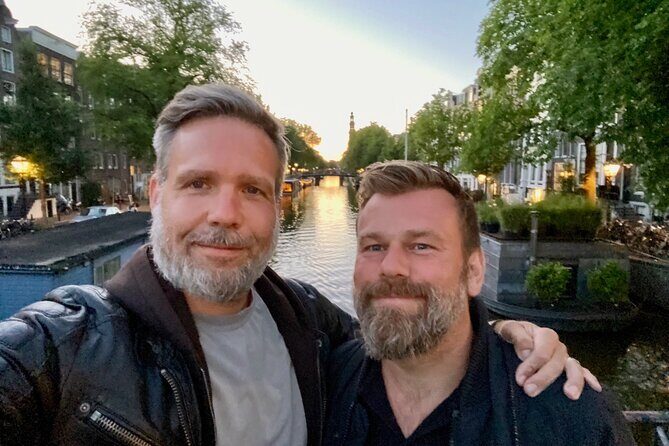 Explore hidden streets with friends - Private Tour - Jordaan: hidden streets, church stories, and how a neighborhood stays itself