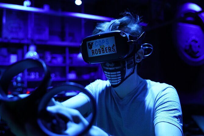 Free Roam VR in Amsterdam – Immerse Yourself in a Virtual World! - The On-Site Bonus: Arcades and Laser Gaming Nearby