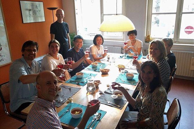 French Bistro-Style Dinner Overlooking Amsterdam's Canals - Who should book this French bistro canal dinner
