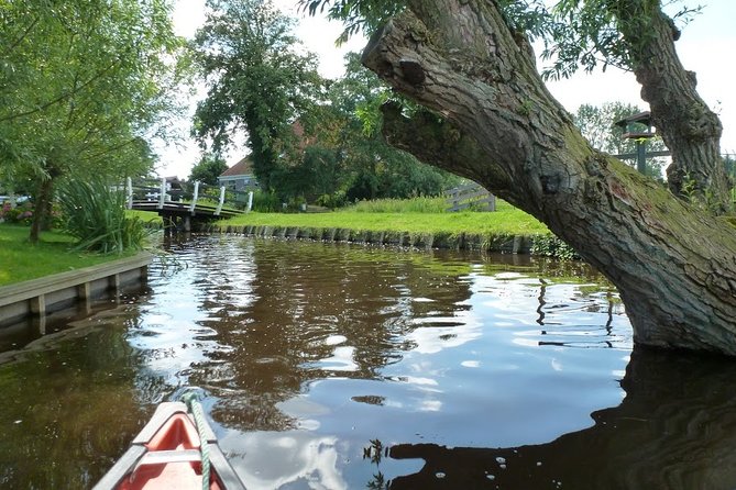 Fresh nose tour with the canoe through the nature near Amsterdam - Key points to know before you go