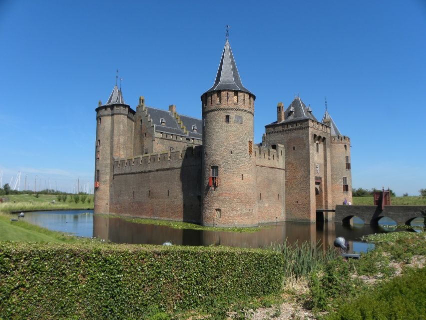 From Amsterdam: Amsterdam Castle Muiderslot Private Tour - Your castle visit: how the rooms and audio help you learn