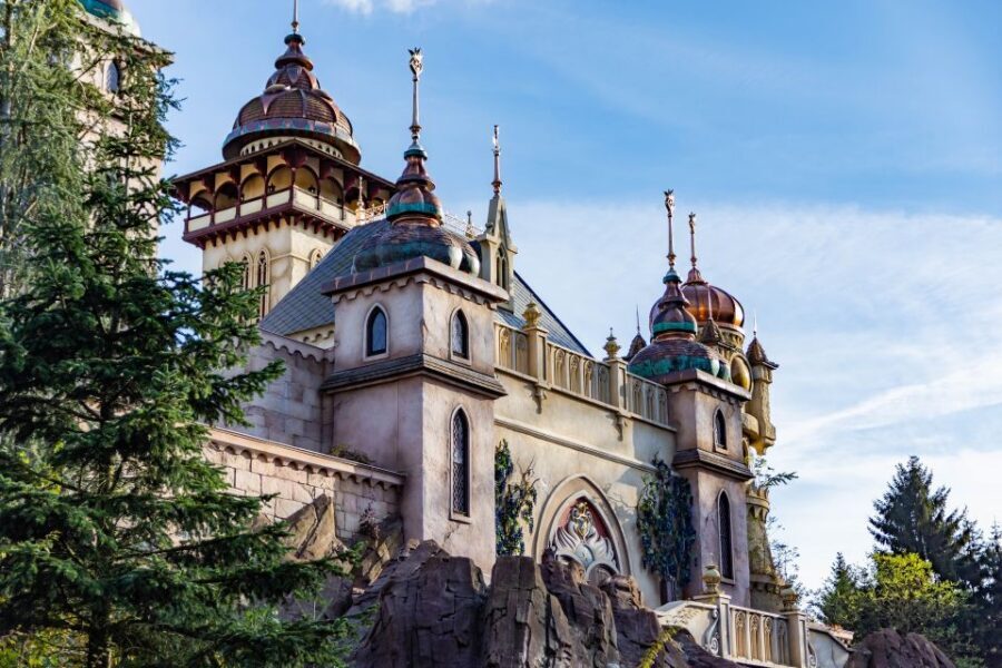 From Amsterdam: Day Trip to Efteling Theme Park with Ticket - The fairy-tale forest walk that turns the day from rides to memories