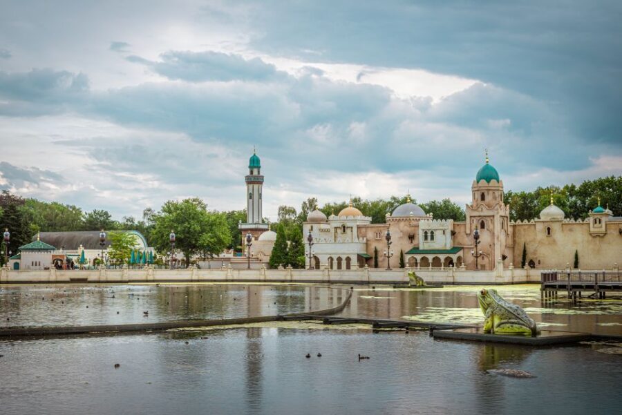 From Amsterdam: Day Trip to Efteling Theme Park with Ticket - Price and value: is $590 per person a smart splurge?