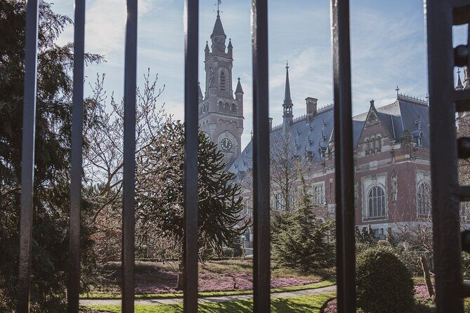 From Amsterdam: Day Trip to Rotterdam, Delft & Hague with Cruise - Price check: does $162 make sense for this much structure?