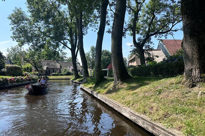 From Amsterdam: Giethoorn Day Trip with Canal & Village Tour - Windmills En Route: The Quick Detour That Adds Context