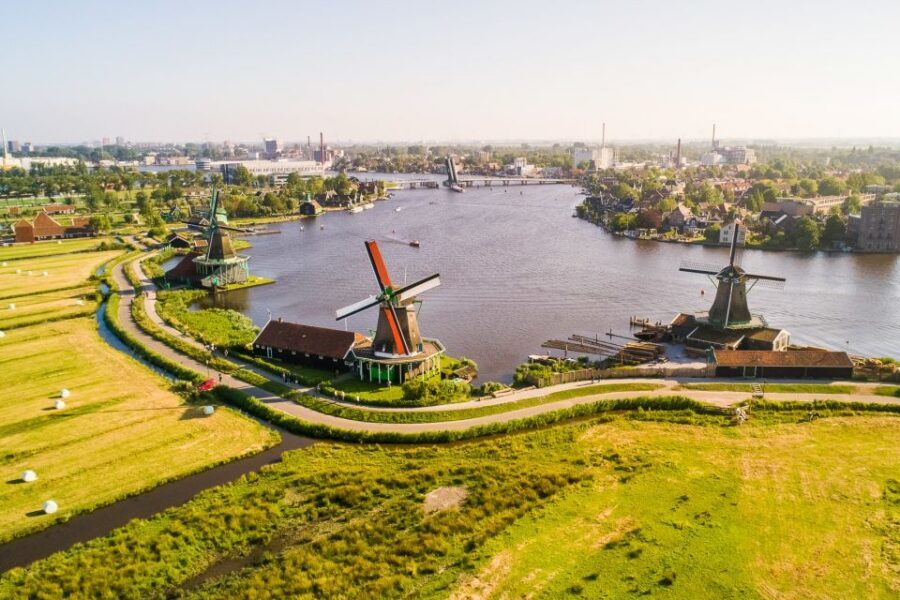 From Amsterdam: Keukenhof and Dutch Countryside Tour - Zaanse Schans windmills: the highlight if you like real working heritage