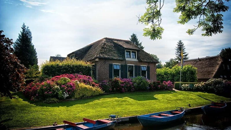 From Amsterdam: Zaanse Schans and Giethoorn Countryside Trip - Key Things I’d Pay Attention To Before You Go