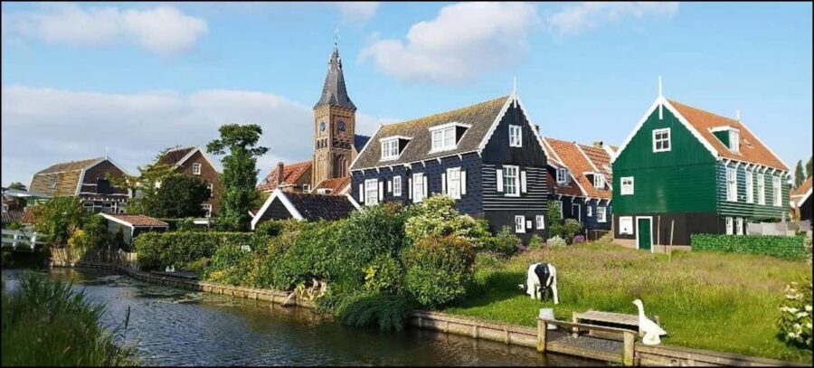 Full-day excursion to Edam, Volendam, and Marken - When this tour is the best match for your style