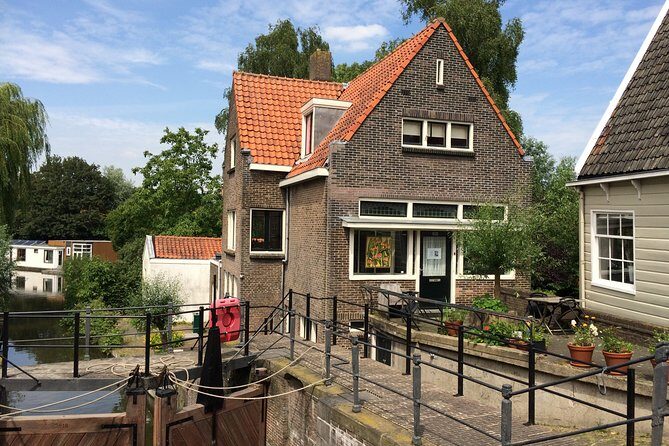 Full-Day Private Guided Countryside Tour from Amsterdam by Bike - Why this Amsterdam countryside bike day feels different
