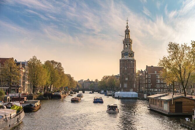 Full-Day Skip the Line Keukenhof and Canal Cruise from Amsterdam - Spending your flexible time in Keukenhof Gardens (and dealing with crowds)