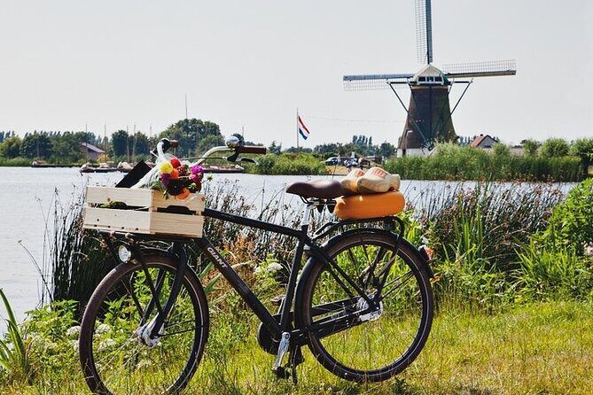 Full-Day Trip From Amsterdam to Keukenhof, Zaanse Schans + Cruise - A full-day spring reset: how this trip actually feels