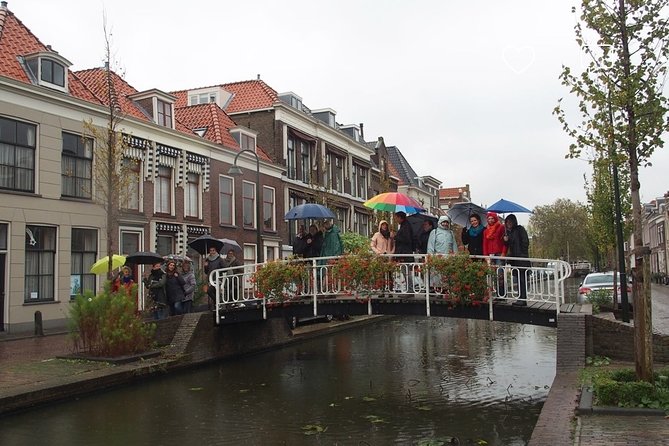 Get the best out of Delft by creating memories during our private walking tour! - Hofje van Pauw and Klaeuwshofje: Delft’s quiet courtyards