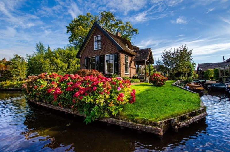 Giethoorn: Canal Cruise & lake Tour & Sightseeing Village - Your Day Plan: From Dominee T.O. Hylkemaweg to the Foot-Friendly Village