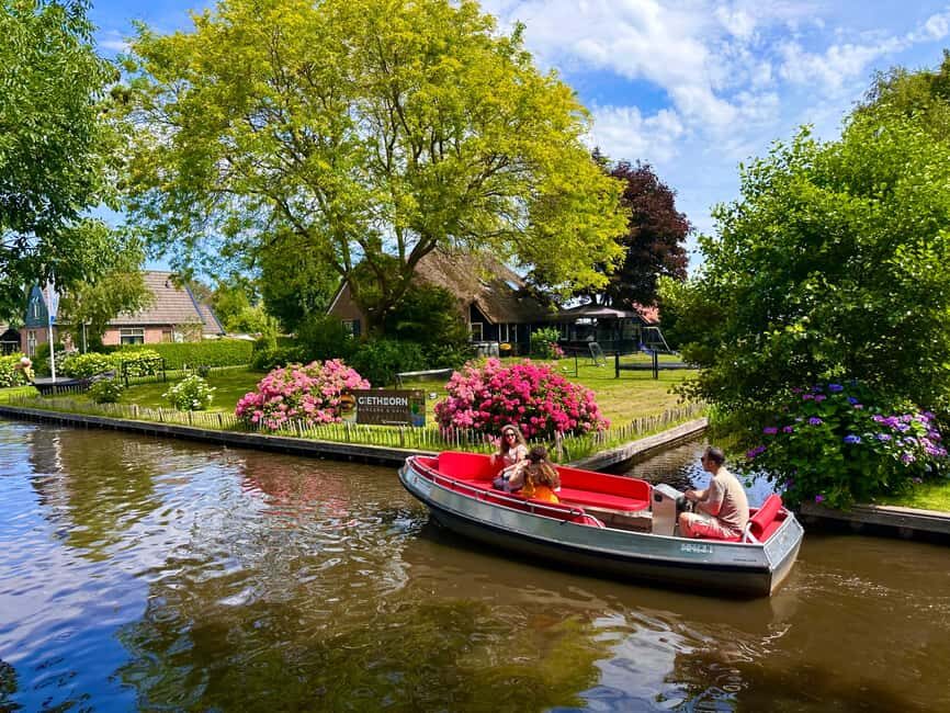 Giethoorn: Round trip from Amsterdam optional guided cruise - FAQ