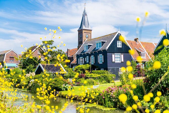 Guided Day Trip - Volendam, Zaanse Schans, Marken & Edam - Zaanse Schans: the windmill you actually want to see