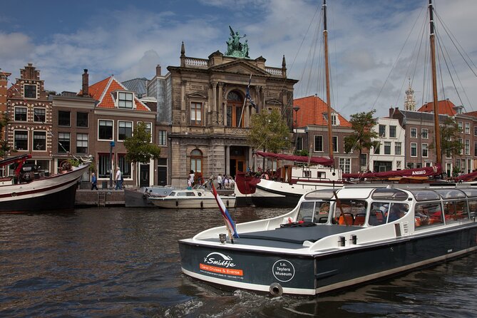 Haarlem Cheese and Wine Cruise - Timing and Meeting: The 6pm Start at Spaarne 11A