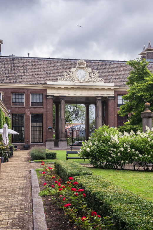 Haarlem Highlights Bike Tour - Church sights and famous windmills: what the guide should help you see