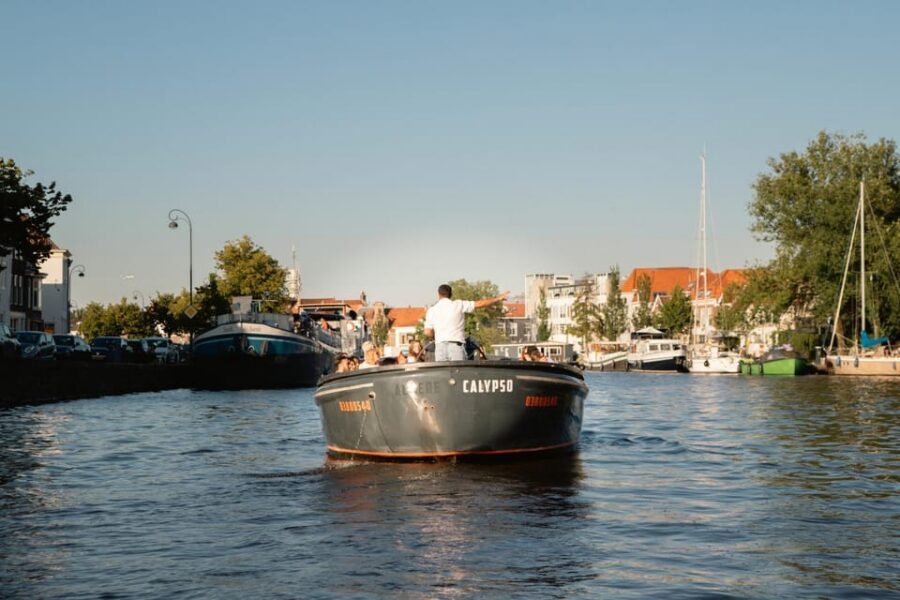 Haarlem Private Canal Tour with Bites and Unlimited Drinks - Sunset and Photo Timing: How to Get the Best Light