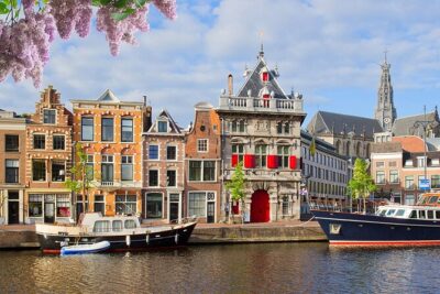 Haarlem Self-Guided Taste, Culture & History Walk - City stories you’ll hear: courtyards, headlands, and the Spaarne edge