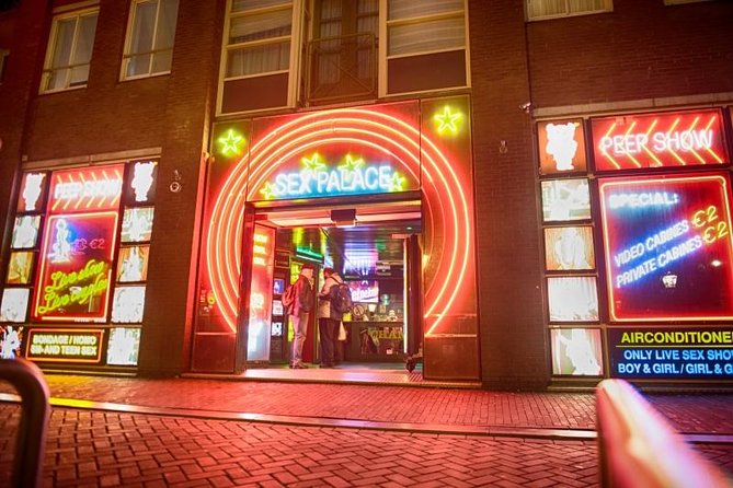 Half-Day Tour of Red Light District and Jordaan District with Private Guide in Amsterdam - Jordaan and Anne Frank House: History You Can Walk Past