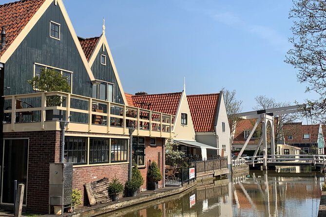 Hidden Gems Tour: visit 5 unforgettable places from Amsterdam - De Rijp: golden-age houses and a town hall that still means something
