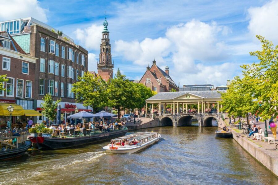 Historical Leiden: Private Walking Tour with a Local Guide - Why Leiden Beats the Usual Dutch Detour