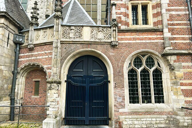 Historical Walking Tour, private with local Dutch guide - Why This 2-Hour Private Walk Works for First-Time Amsterdam