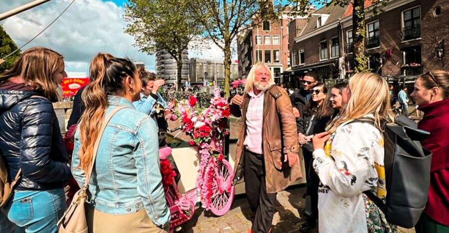 Humans of Amsterdam - Small group cultural walking tour - Two meet-and-greets: the real reason this tour works