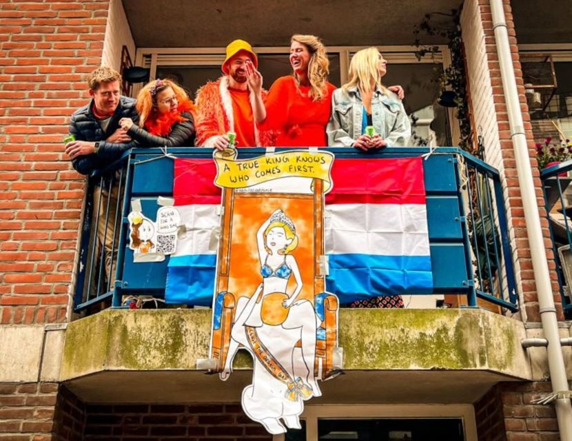 Humans of Amsterdam - Small group cultural walking tour - A mind-bending local shop that changes how you see Amsterdam