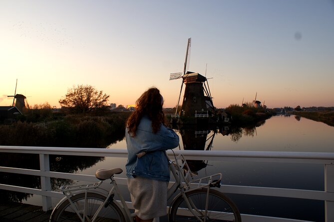 Kinderdijk Area Cycling Tour - Stop 2: IJsboerderij ’t Koeiestalletje for Farm Ice Cream