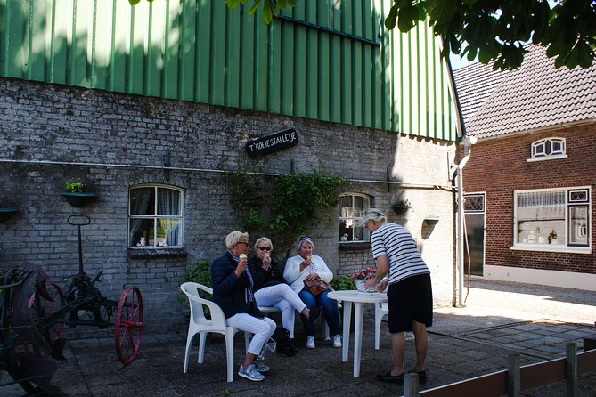 Kinderdijk Area Cycling Tour - The Museum Visit and the Windmill Interiors