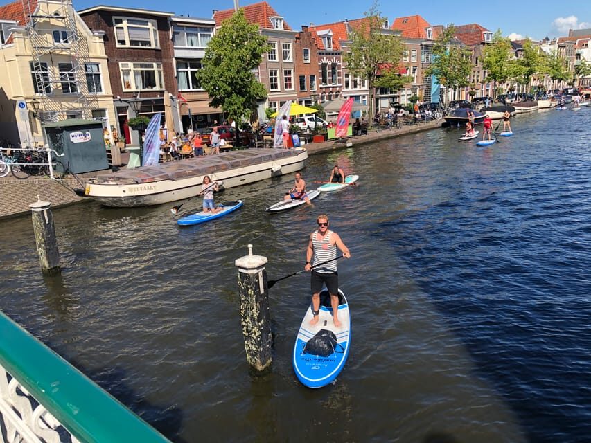 Leiden: Paddleboard Rental to Explore Leiden's Canals - How the 2 hours actually play out on the water