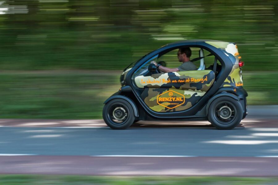 Lisse: Drive-it-Yourself History and Castle Audio Tour - Your GPS audio route: self-paced but not directionless