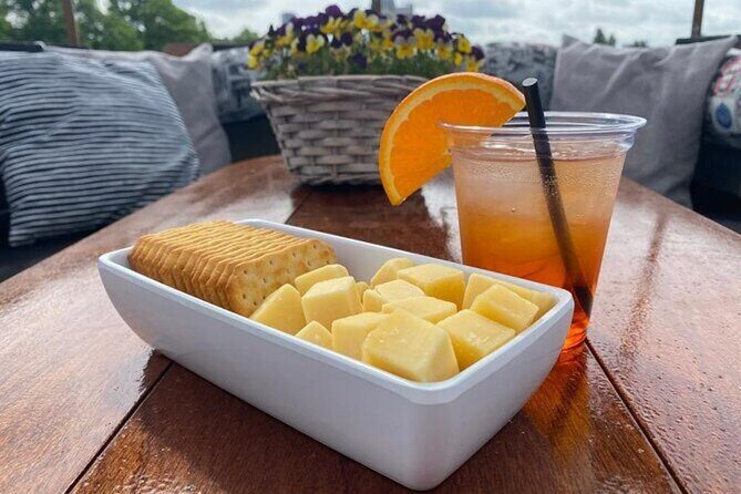 Luxury Amsterdam Canal Cruise – Unlimited Cocktails Included (1H) - The City’s Only River Stretch Changes the Feel