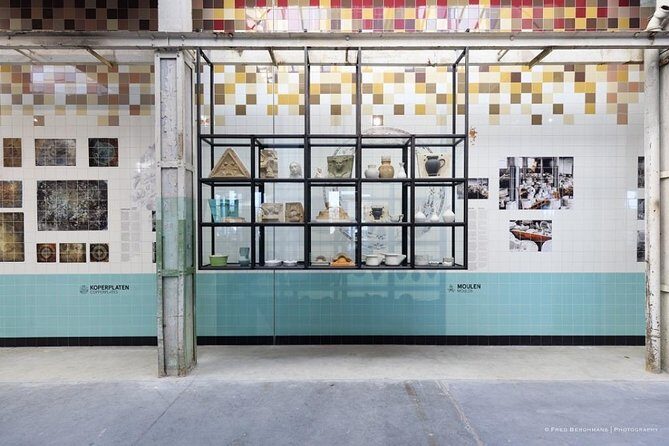 Maastricht Highlights, Architecture & Heritage Tour - Vrijthof Square: Heritage You Can Feel in the Details