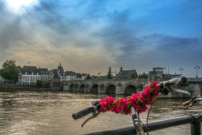 Maastricht Private Walking Tour With A Professional Guide - Where the Tour Starts (and Why It Matters)