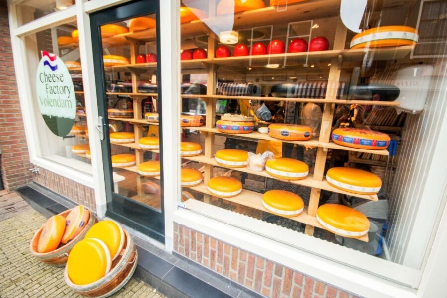 Marken, Volendam and Edam: Private Full-Day Tour - Should you book Marken, Volendam and Edam?