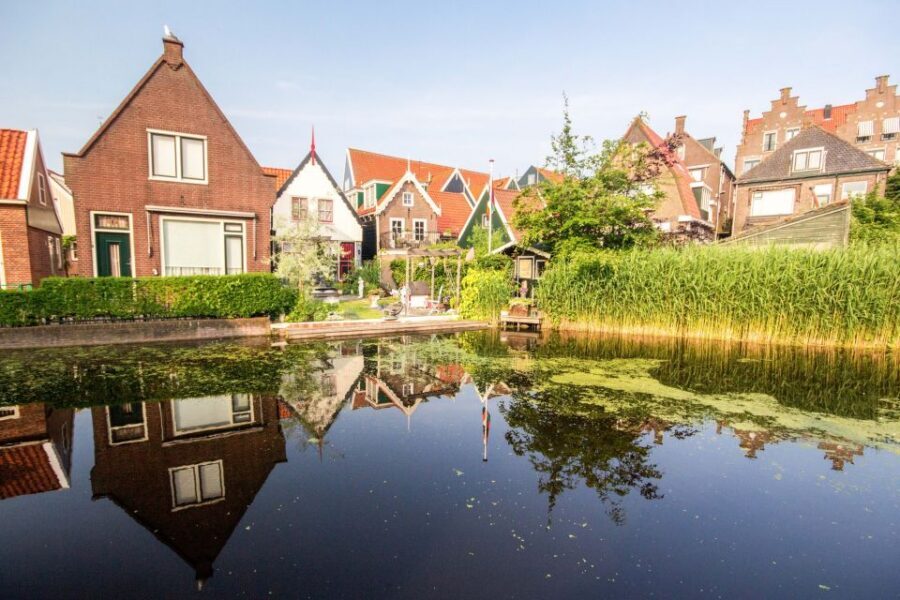 Marken, Volendam and Edam: Private Full-Day Tour - Edam: former town hall, floating cellar, and the oldest wooden house