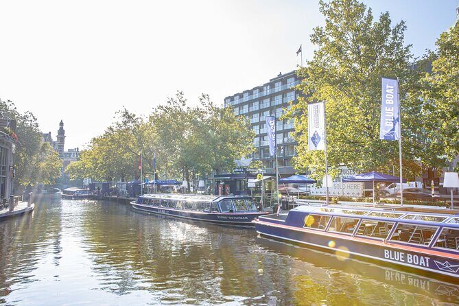 Moco Museum Amsterdam Entry and 75-minute Canal Cruise - Snacks and a drink: small add-on, real comfort