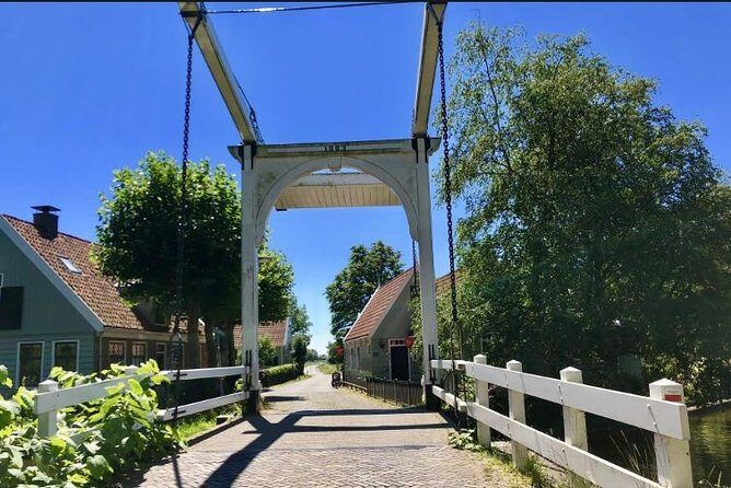 Off the beaten paths Dutch Country Side Private Tour in Jaguar - From your door to Waterland: the Jaguar S-Class advantage