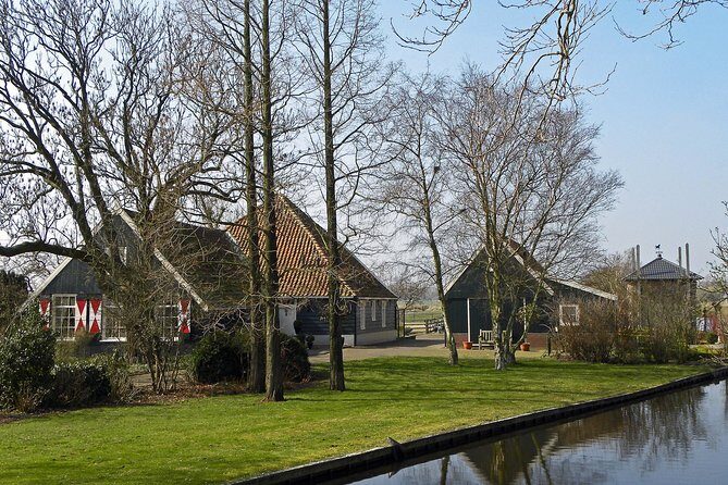 Off the Beaten Paths Dutch Landscape Private Tour 1/2 day Jaguar - Broek in Waterland: Farms, Cattle, and Fresh Milk Moments