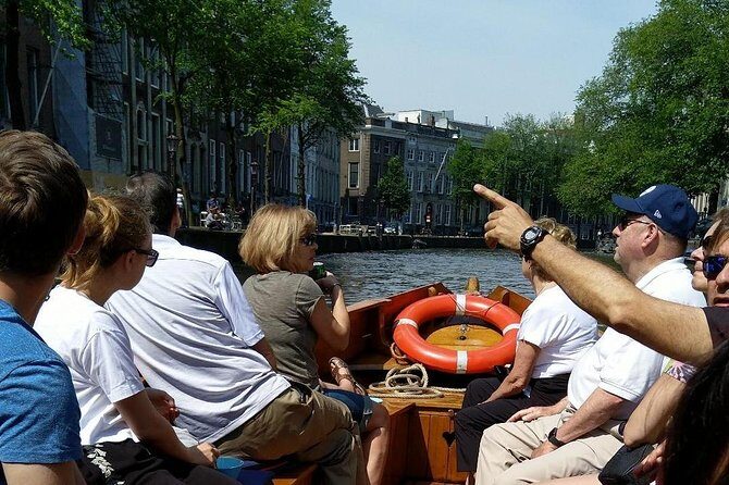 Open Dutch Boat! Silent electric drive. Nice cosy boat ride... - Snacks and drinks onboard: make it your canal break