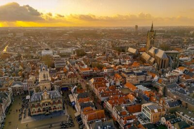 Photographic Tour in Delft Historical Center - Stop 1: Oostpoort—river and canal views that set the mood