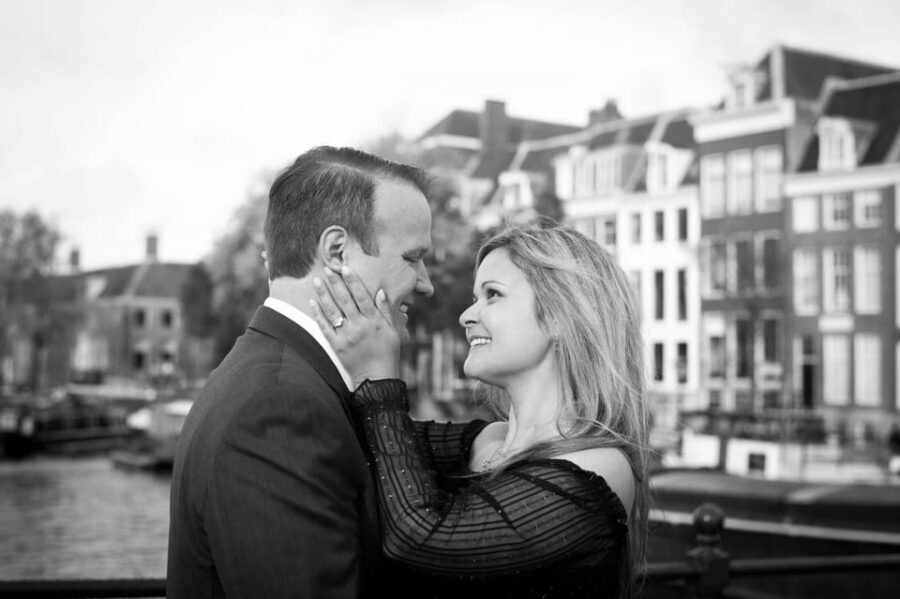 Photoshoot in or around Amsterdam - Choosing your meeting point: Amstel, Keizersgracht, Rijksmuseum, or Vondelpark