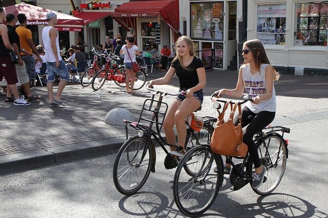 Private Amsterdam City Highlights Bike Tour (PRIVATE GUIDE) - Who should book this private Amsterdam highlights bike tour