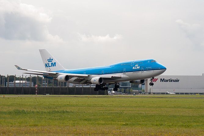 Private Amsterdam Departure Transfer to AMS Schiphol Airport - Why a private Schiphol transfer beats the airport scramble