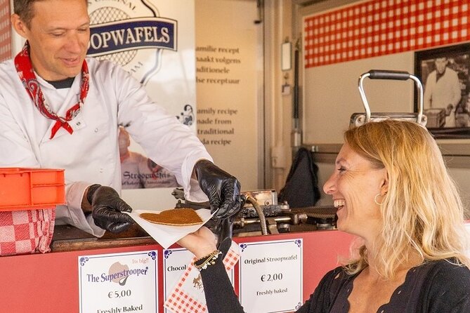 Private Amsterdam Food Tour & Dutch Pancake Class with a Local - Fusina’s canal-house kitchen: sweet and savory pannenkoeken